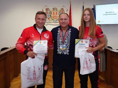 У Вінниці відзначили спортсменів та їхніх тренерів за спортивні здобутки