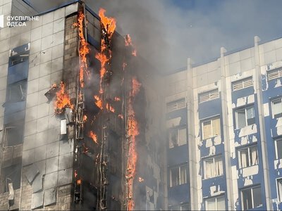 РФ атакувала приміщення «Укрзалізниці» в центрі Одеси (ФОТО, ВІДЕО)