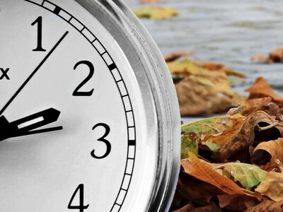 Україна переведе годинники на зимовий час 25 жовтня 2026 року
