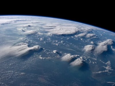 США вперше публічно визнали наявність зброї в космосі