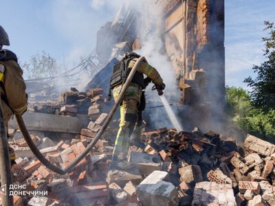 Росіяни вбили та поранили 14 цивільних на Донеччині