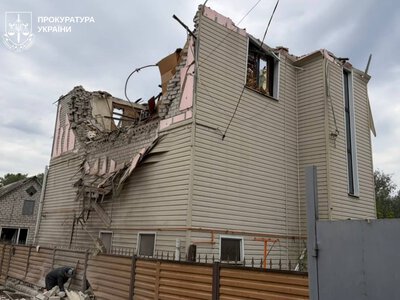 Окупанти вдарили по будинках у Балаклії: загинули четверо людей (фото)