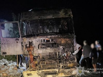 Троє поранених, пожежі та пошкоджене підприємство: що відомо про обстріли Запоріжжя 18 вересня
