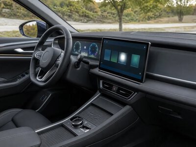 Чим відрізняються Apple CarPlay і CarPlay Ultra