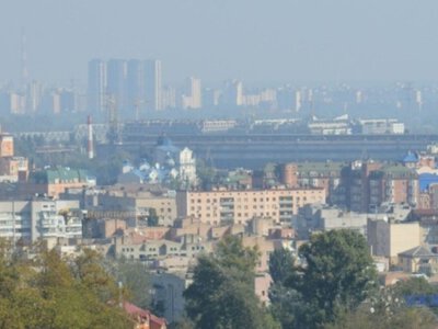 Частину Києва накрило задимлення, відчувається запах гару: в чому причина