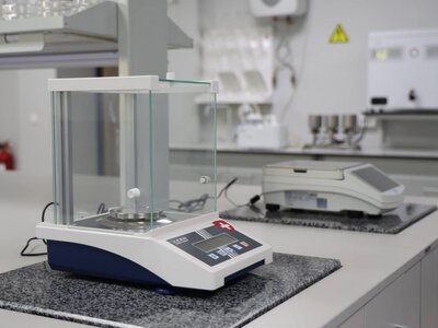 У Кривому Розі відкрили першу в Україні сертифіковану лабораторію з виявлення азбесту: подробиці