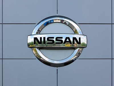 Nissan готує Kicks для Європи: новий кросовер їздитиме на електротязі без зарядки
