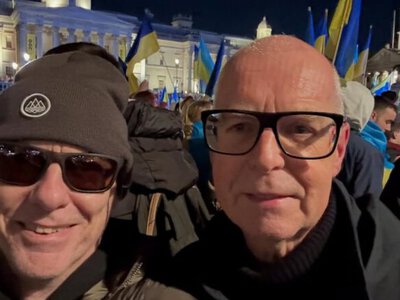 Гурт Pet Shop Boys випустив пісню про путіна та згадав отруєння Навального