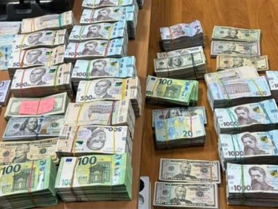 50 обшуків у Києві, Харкові та Одесі: викрили конверт на 23,5 млрд гривень