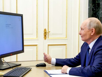 В Кремлі прокоментували проблеми з комп'ютером Путіна через неактивований Windows