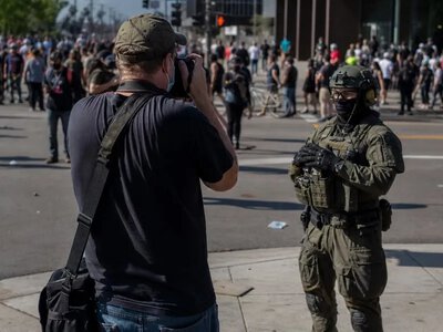 У США журналісти стикаються із затриманнями та депортацією — The Guardian