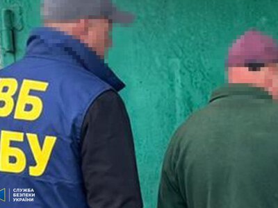 У Дніпрі затримали електрика. Підозрюють, що він працевлаштувався на заводи, щоб коригувати по них удари