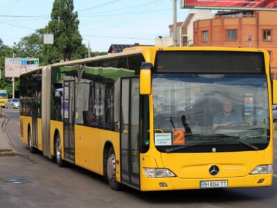 Через ремонт колії на Миколаївській дорозі в Одесі курсуватимуть соціальні автобуси
