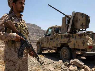 Урядові сили заявили про повернення гори Нуман у провінції Таїз — Asharq Al-Awsat