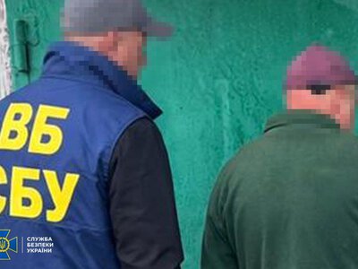 Працевлаштувався на декілька заводів у Дніпрі, щоб коригувати по них ворожі удари: СБУ затримала агента ГРУ