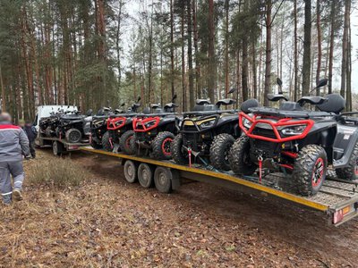 На Сумщині підприємця викрили у постачання бойовим підрозділам ДПСУ дешевших та менш прохідних квадроциклів – збитки оцінюють у майже 4 млн грн + Фото