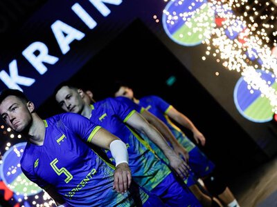 Плотницький розніс партнерів за поразку від Румунії в 1/8 фіналу Євро з волейболу – не помилував і себе
