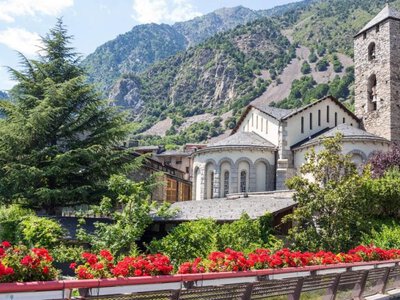 Андорра запрошує іноземців: країна шукає працівників