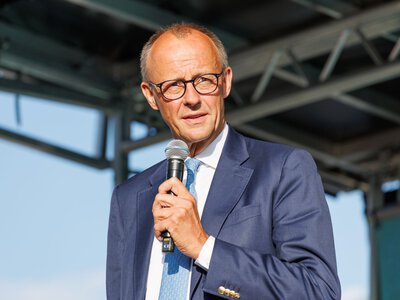 Канцлер Німеччини назвав вибори катастрофою: його партія не набрала навіть 5% голосів