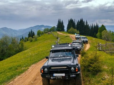 Кінець дикому джипінгу: влада може обмежити катання горами та підняти штрафи
