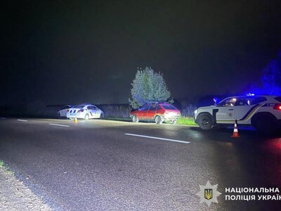 Проник через багажник і зламав замок запалювання: у Рівному викрали автомобіль