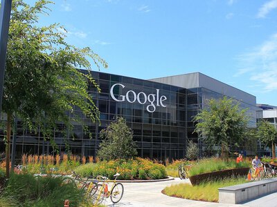 Google оштрафували на сотні мільйонів євро через геолокаційні дані користувачів