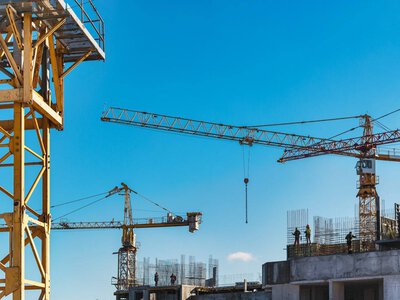Новобудови Чернівців подорожчали на 27,6% за рік