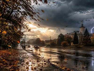 Якою буде погода на Рівненщині 22 вересня. Синоптики попередили про грози й пориви вітру