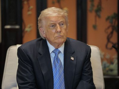 Провідні телеканали США оголосили бойкот Трампу й подають на нього до суду