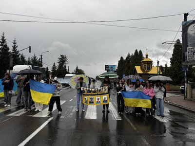 Крихівецький ліцей провів акцію пам’яті до загальнонаціональної хвилини мовчання