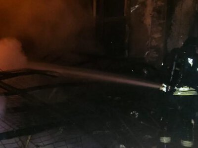 Ліквідація наслідків ворожих ударів на Київщині: у Броварському районі пошкоджено будинки та склад