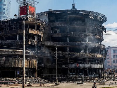 Скло під Шахедами: кияни розкритикували небезпечну зупинку на Лук'янівці, – ЗМІ
