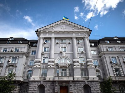ВАКС визначив заставу працівнику СБУ та його пособнику у справі про бронювання