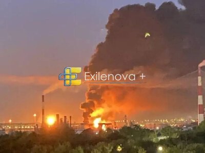 За 910 і 1300 км. Сили оборони вдарили по двох НПЗ у Самарі й Уфі, зафіксовано пожежі