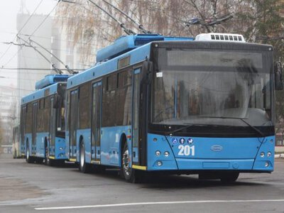 Через ДТП у Рівному тролейбуси № 3 та №10 курсуватимуть зі змінами