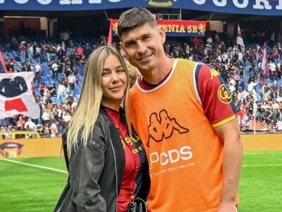 Дружина Маліновського розкрила, як Руслан відпочиває під час паузи на матчі збірних