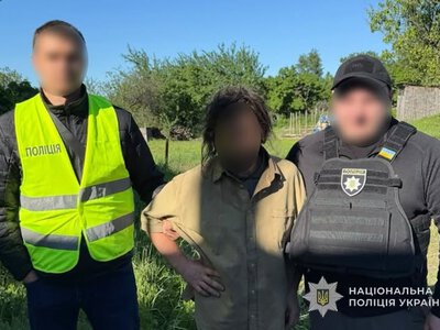 Поліція Сумщини викрила чоловіка, який розбещував дітей через месенджери