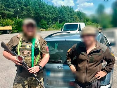Самовільно залишив службу та сів за кермо напідпитку: на Полтавщині затримали військовослужбовця