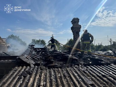 На Донеччині ліквідували сім пожеж, п’ять із них виникли через ворожі обстріли (фото)