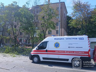 Окупанти вдарили безпілотником по Київському району Харкова