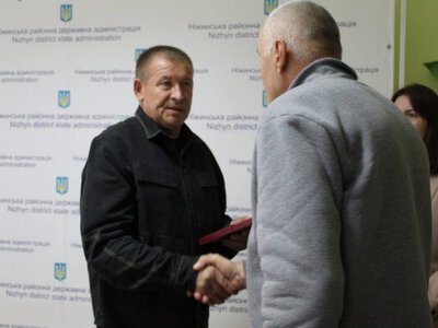  Батько полеглого Захисника Олексія Зарудного отримав нагороду за сина 