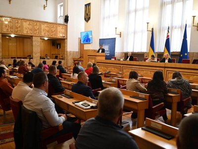 Безбар’єрність на Закарпатті: у громадах регіону запроваджують стратегічне планування та інклюзивні стандарти