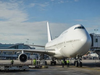 Літак президента Сі Цзіньпіна та Air Force One — South China Morning Post