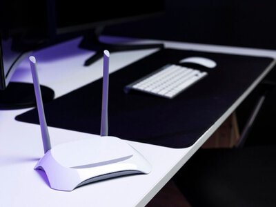 Чи потрібно вимикати Wi-Fi на смартфоні на ніч: що це дає насправді