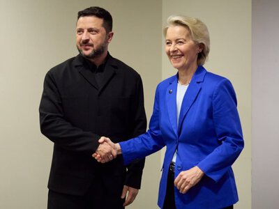 Між Зеленським та фон дер Ляєн відбулася «напружена» розмова через фінансові запити Києва — Bloomberg
