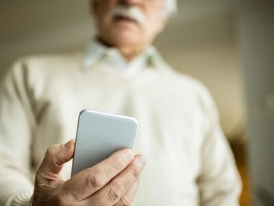 Хто з українців отримуватиме пенсію у розмірі 80% від зарплати та що для цього треба