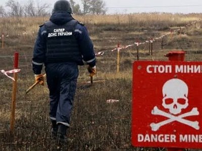 Планові підриви біля Снігурівки: мешканців попередили про знищення вибухонебезпечних предметів