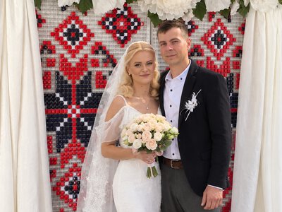 У Хмільницькому ЦНАПі зареєстрували перший урочистий шлюб