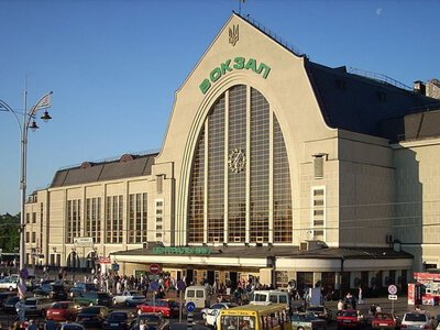 У мережі писали про приліт поблизу Центрального залізничного вокзалу Києва: що кажуть в УЗ