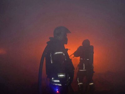 РФ ударила по вантажному судну та складах на Одещині